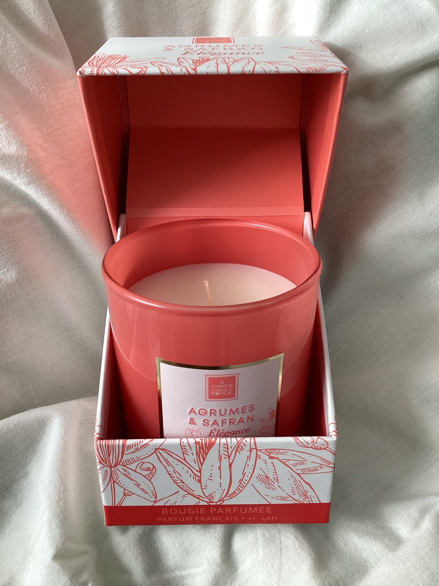 CITRUS AND SAFFRON SCENTED CANDLE 190 GR