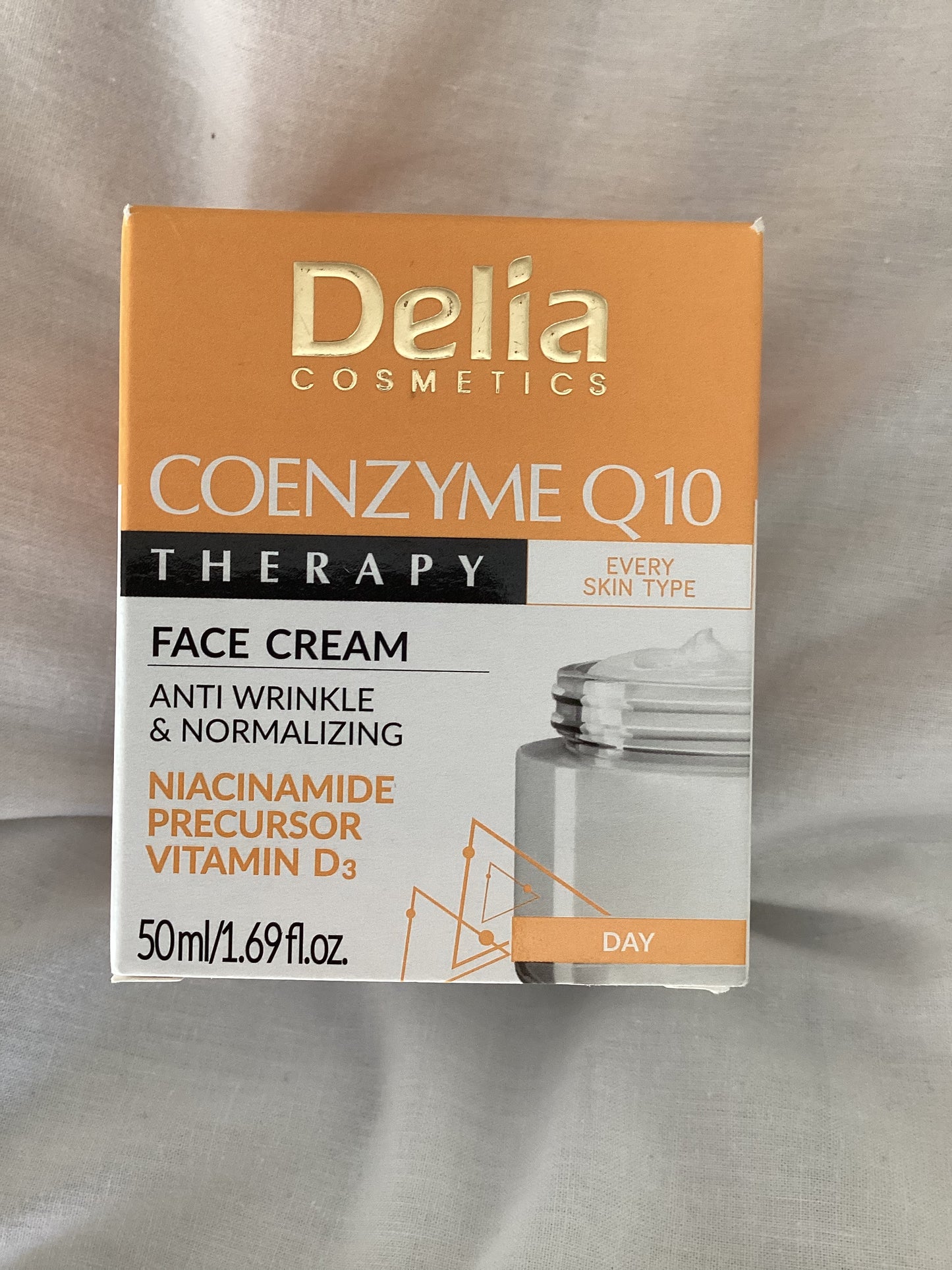 DELIA COENZYME Q10 THERAPY CRÈME DE JOUR ANTI RIDES FERMETÉE 50ml/ DELIA COENZYME Q10 THERAPY ANTI-WRINKLE DAY CREAM 50ml