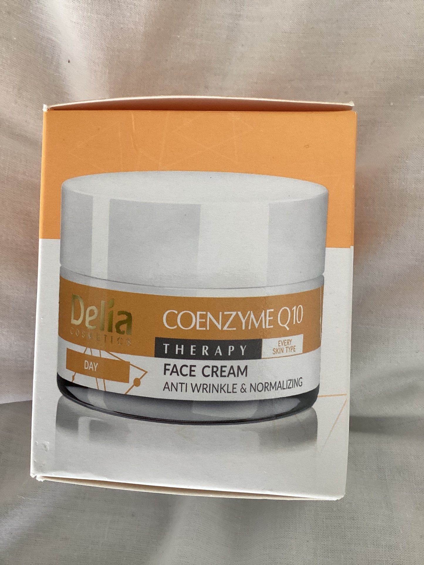 DELIA COENZYME Q10 THERAPY CRÈME DE JOUR ANTI RIDES FERMETÉE 50ml/ DELIA COENZYME Q10 THERAPY ANTI-WRINKLE DAY CREAM 50ml